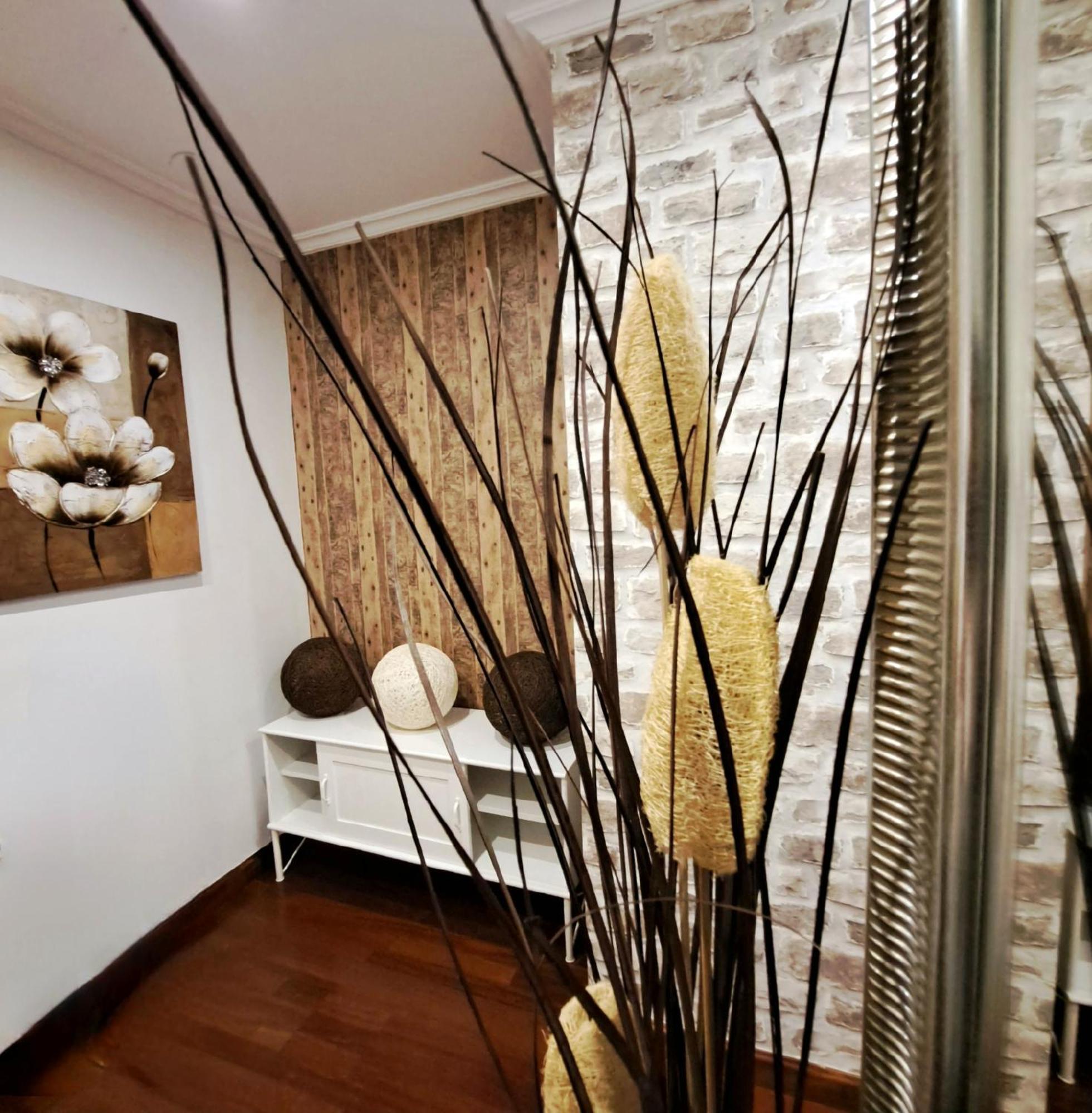 Apartamento Con Terraza Al Puente Romano Cangas de Onis Bagian luar foto